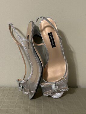 Caparros Silver and Sequins Special Occasion Shoes - Size 8.5 to 9